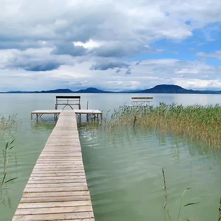 Nest By Interhome Nyaraló *