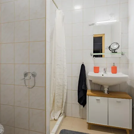 Nyaraló Nest By Interhome